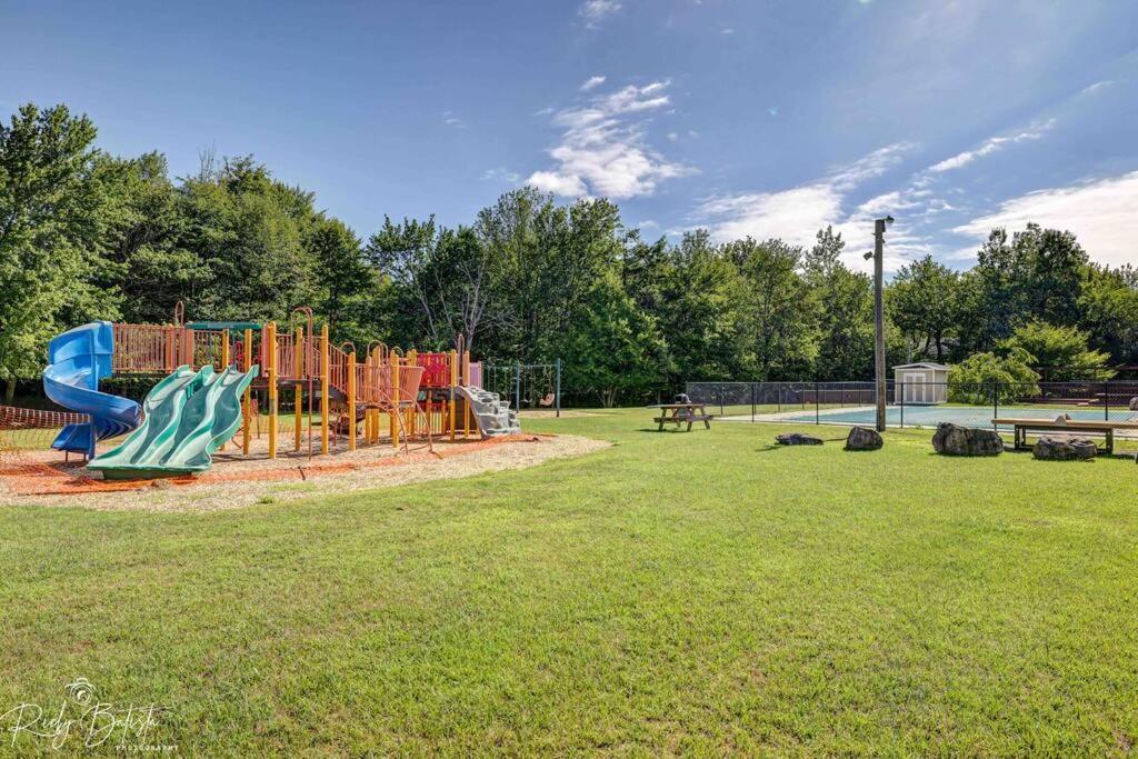 Cozy, Spacious House *New*Inthecommunity+Fire Pit Tobyhanna Dış mekan fotoğraf