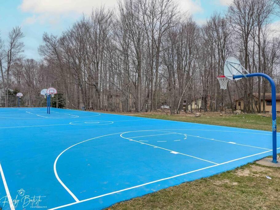 Cozy, Spacious House *New*Inthecommunity+Fire Pit Tobyhanna Dış mekan fotoğraf